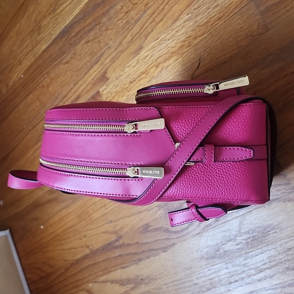 NWT Michael Kors Bags Michael Kors Jaycee Medium Pebbled Leather in Carmine Pink - Picture 8 of 9